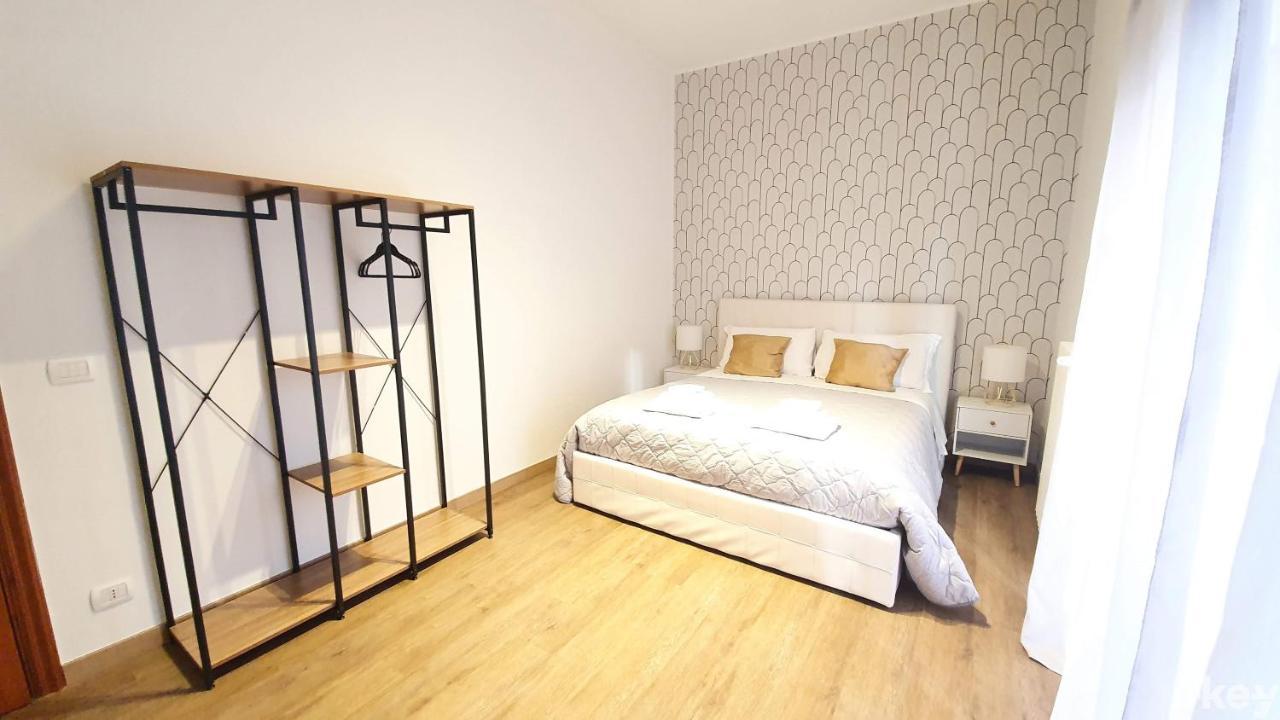 Twin Room Apulia Accommodation - Bari Policlinico Exterior foto
