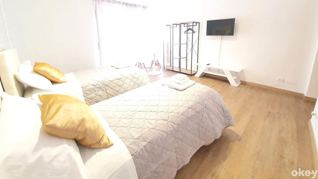 Twin Room Apulia Accommodation - Bari Policlinico Exterior foto